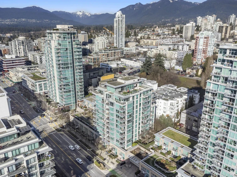TH2-168 E Esplanade Avenue, North Vancouver, BC, V7L 4X8 - 34