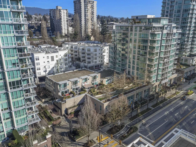 TH2-168 E Esplanade Avenue, North Vancouver, BC, V7L 4X8 - 32