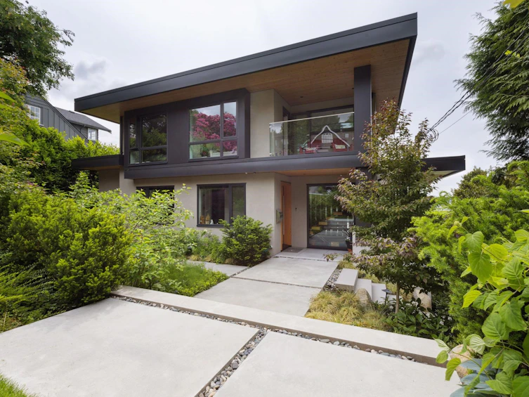 2678 Mathers Avenue, West Vancouver, BC, V7V 2J4 - 2
