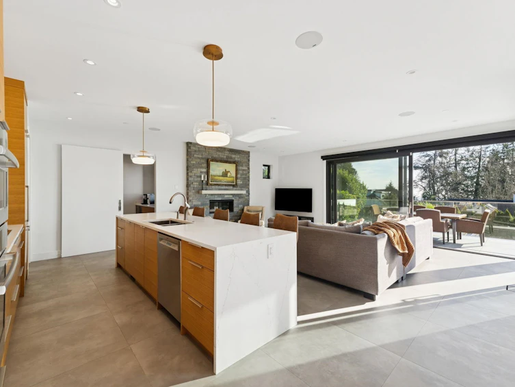 2678 Mathers Avenue, West Vancouver, BC, V7V 2J4 - 14