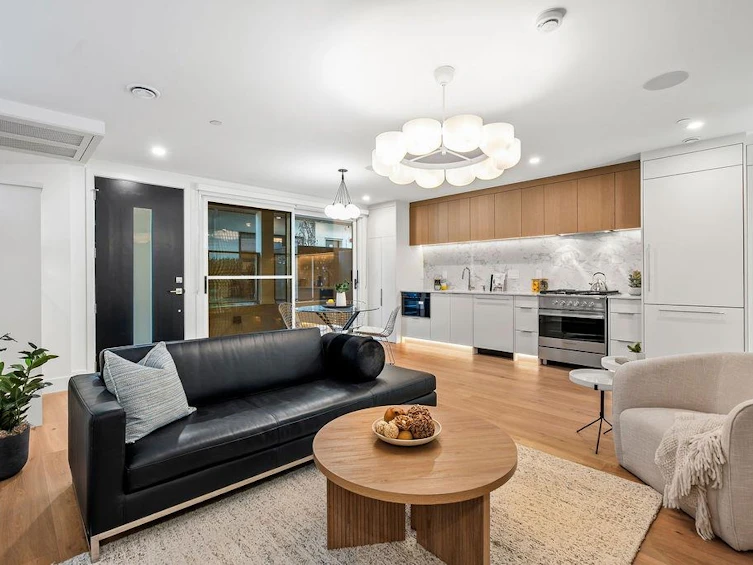 1143 W 33rd Avenue, Vancouver, BC, V6M 1A3 - 12
