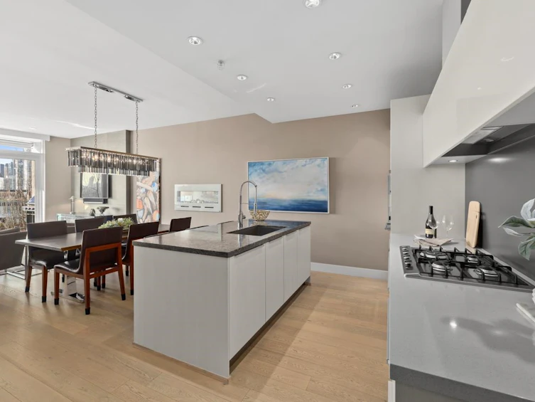 406-1616 Columbia Street, Vancouver, BC, V5Y 0B7 - 8