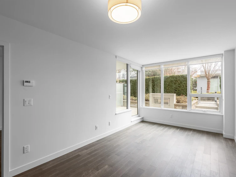 609-7468 Lansdowne Road, Richmond, BC, V7C 4N3 - 2