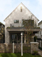2 15 W 20th Avenue