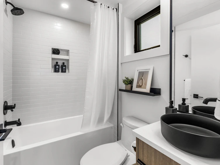 2632 Ward Street, Vancouver, BC, V5R 4S6 - 22
