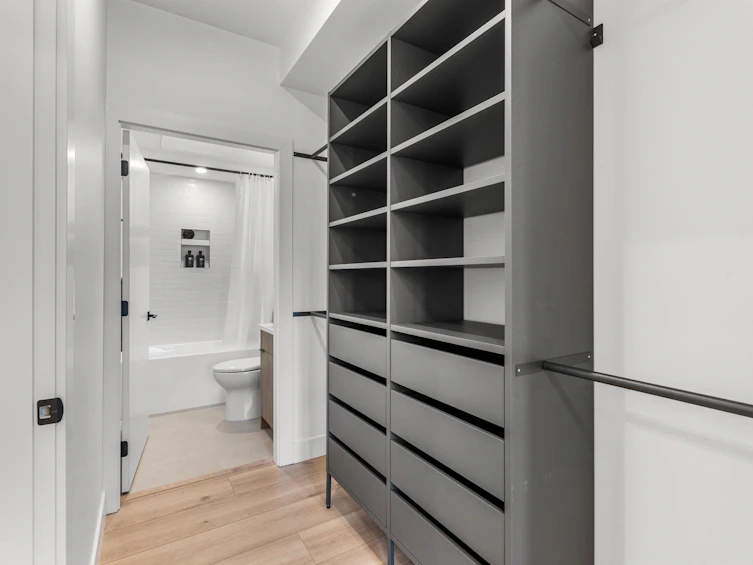 2632 Ward Street, Vancouver, BC, V5R 4S6 - 20