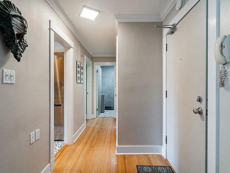 305-3530 Cambie Street, Vancouver, BC, V5Z 2X1 - 9