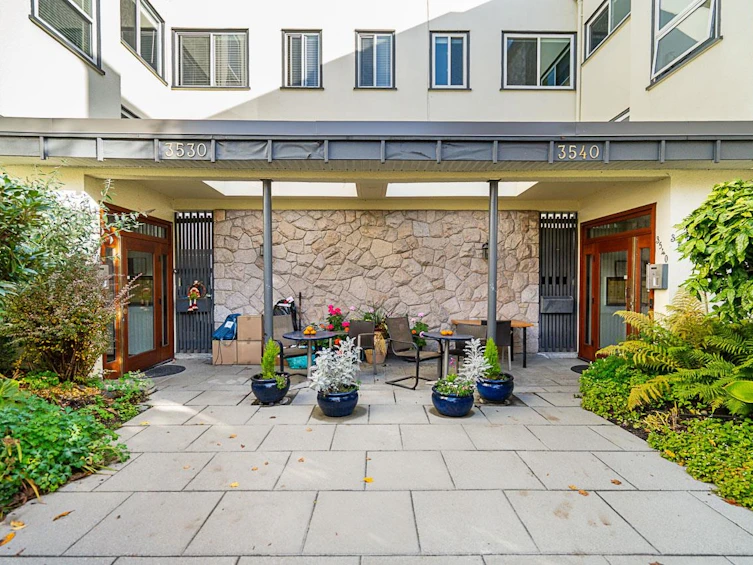 305-3530 Cambie Street, Vancouver, BC, V5Z 2X1 - 3