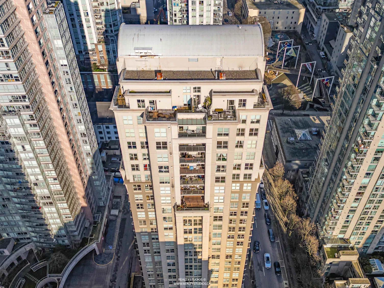 2208-969 Richards Street, Vancouver, BC, V6B 1A8 - 30