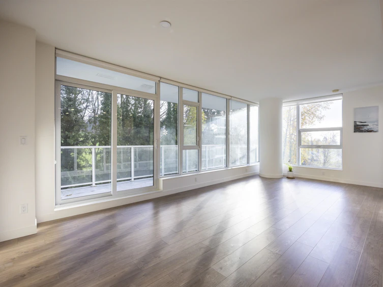 504-595 Austin Avenue, Coquitlam, BC, V3K 0G7 - 2