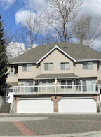 9 72 Jamieson Court