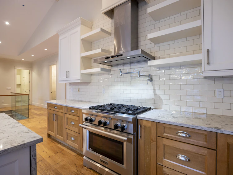 963 51a Street, Delta, BC, V4M 2X9 - 7