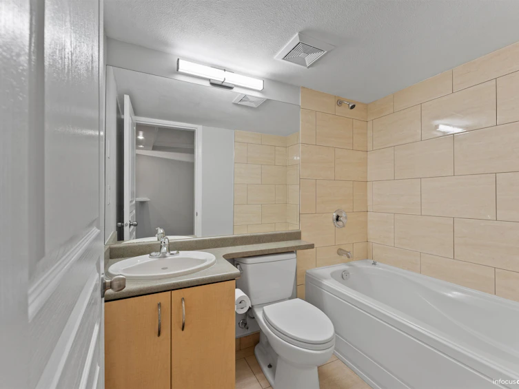 219-20200 56 Avenue, Langley, BC, V3A 8S1 - 6