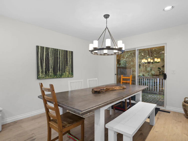 31 Deerwood Place, Port Moody, BC, V3H 4X7 - 8