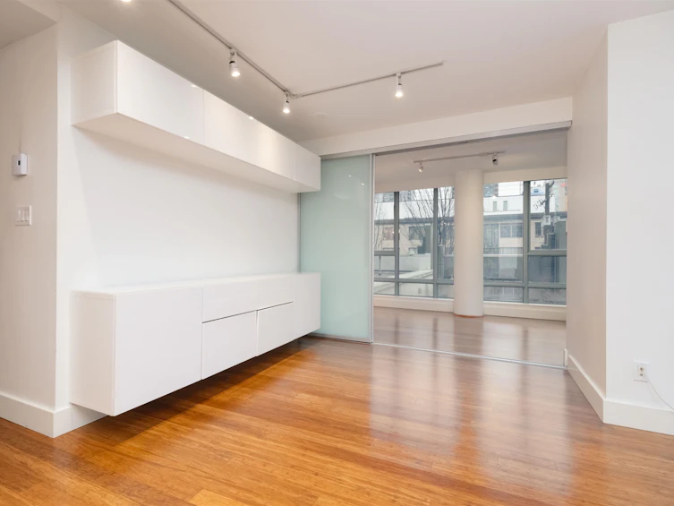 301-930 Cambie Street, Vancouver, BC, V6B 5X6 - 8