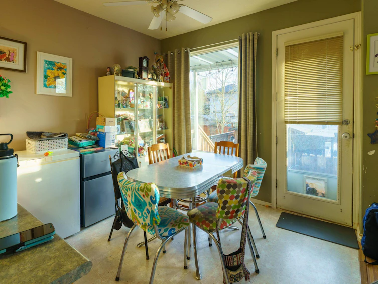 24284 102b Avenue, Maple Ridge, BC, V2W 1Y1 - 8