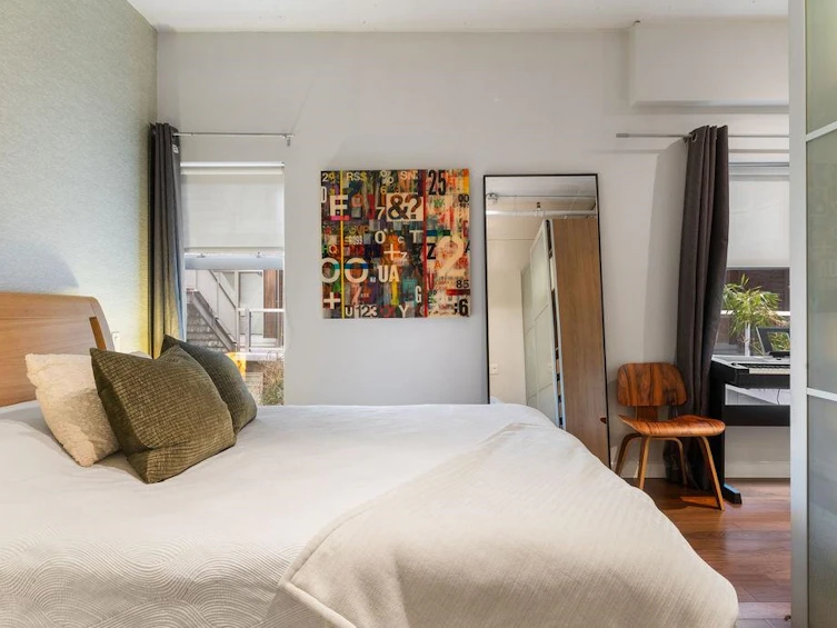 211&212-1529 W 6th Avenue, Vancouver, BC, V6J 1R1 - 2