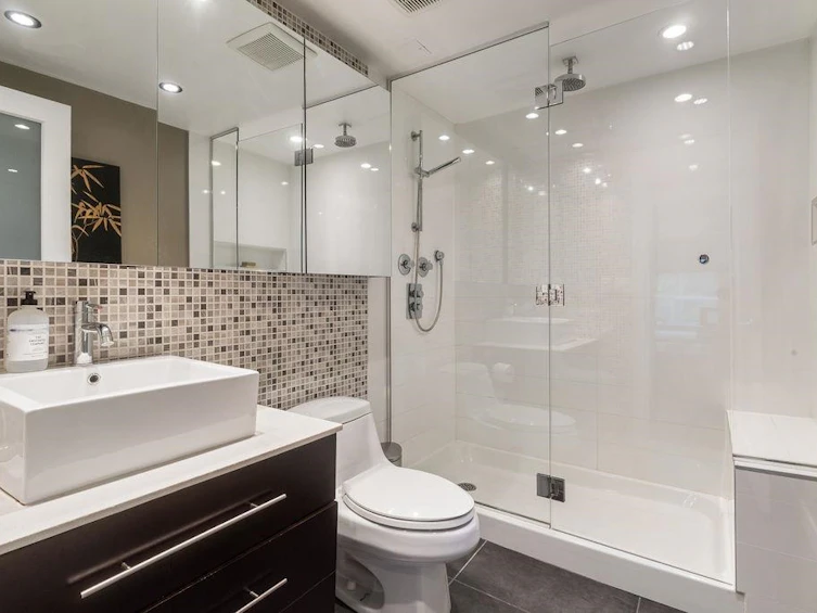 211&212-1529 W 6th Avenue, Vancouver, BC, V6J 1R1 - 4