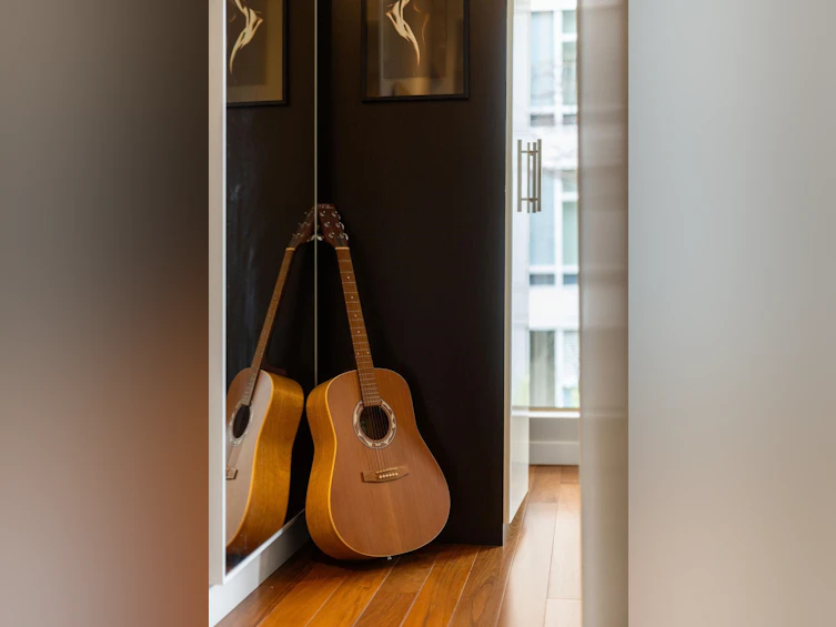211&212-1529 W 6th Avenue, Vancouver, BC, V6J 1R1 - 5
