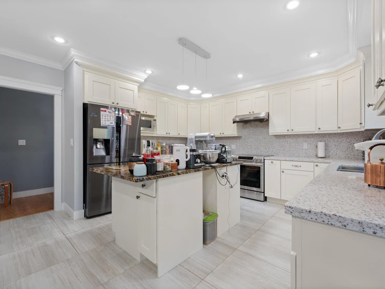 4053 W 38th Avenue, Vancouver, BC, V6N 2Y8 - 14