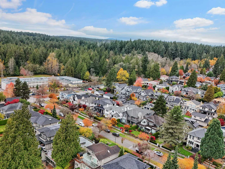 4053 W 38th Avenue, Vancouver, BC, V6N 2Y8 - 4