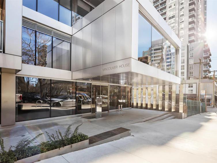 1001-1480 Howe Street, Vancouver, BC, V6Z 0G5 - 2