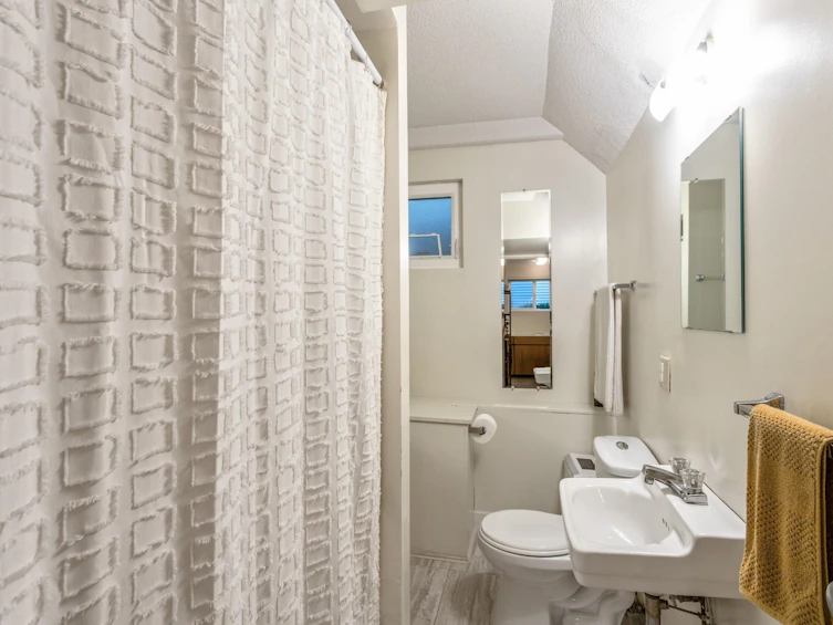 4390 Hoskins Road, North Vancouver, BC, V7K 2P8 - 31