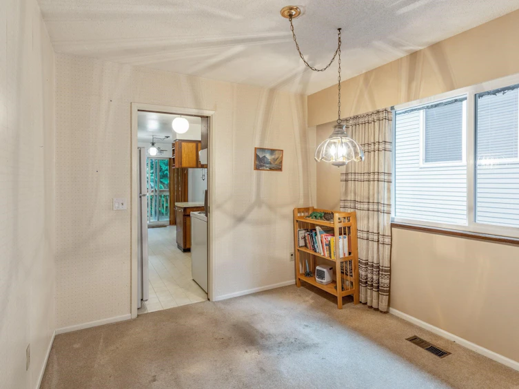 4390 Hoskins Road, North Vancouver, BC, V7K 2P8 - 13