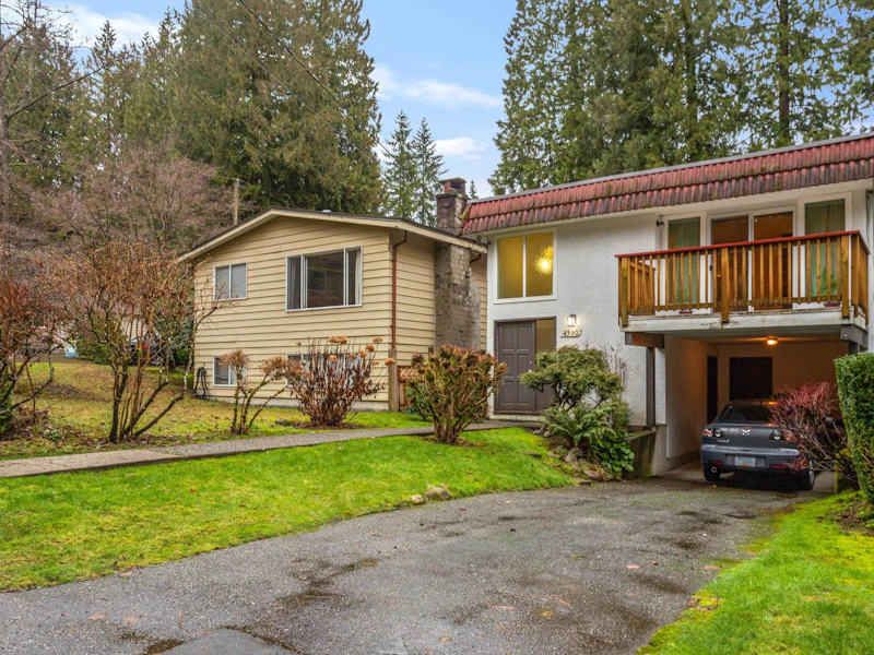 4390 Hoskins Road, North Vancouver BC V7K 2P8
