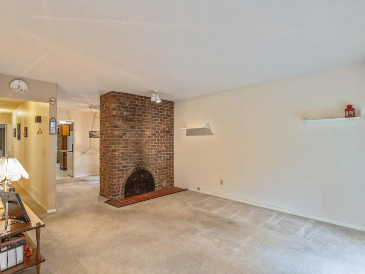 4390 Hoskins Road, North Vancouver, BC, V7K 2P8 - 7