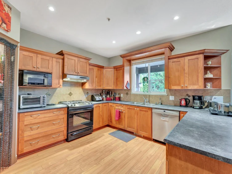 11378 240a Street, Maple Ridge, BC, V2W 0A4 - 5