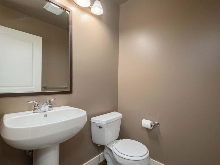 24-8533 Cumberland Place, Burnaby, BC, V3N 5C1 - 18
