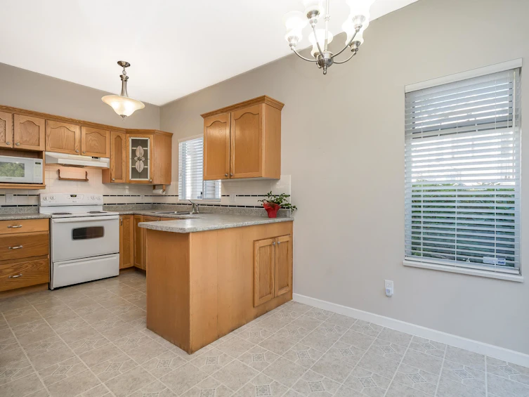 115-9072 Fleetwood Way, Surrey, BC, V3R 0M6 - 17