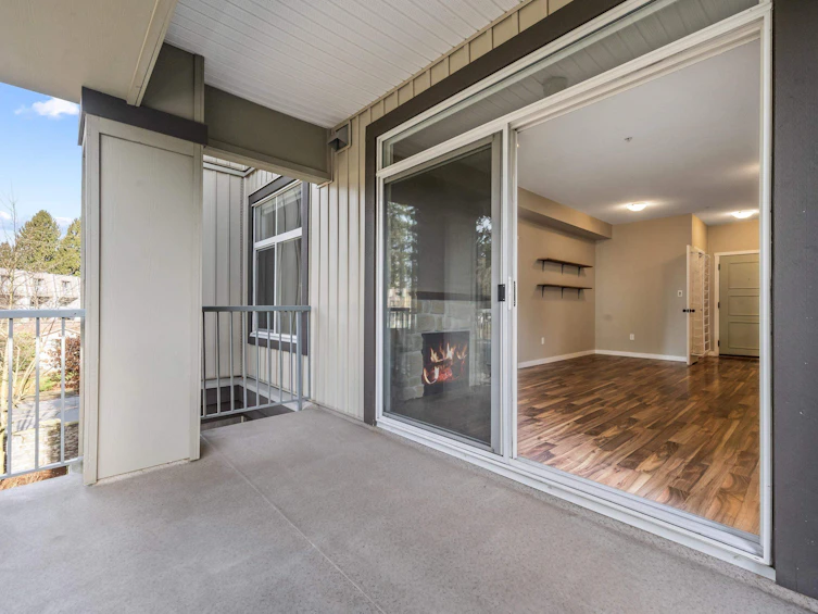 309-33338 E Bourquin Crescent, Abbotsford, BC, V2S 1Y1 - 28