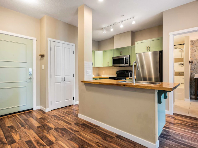 309-33338 E Bourquin Crescent, Abbotsford, BC, V2S 1Y1 - 10