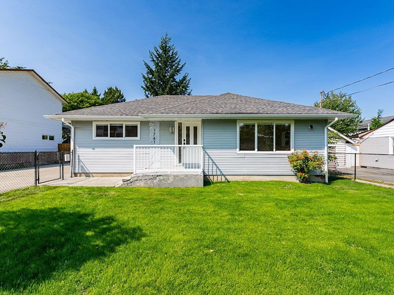 1741 Salisbury Avenue, Port Coquitlam BC V3B 1X6