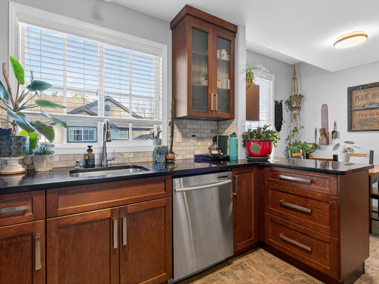11-46360 Valleyview Road, Chilliwack, BC, V2R 5L7 - 4