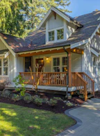 1818 Tree House Trail