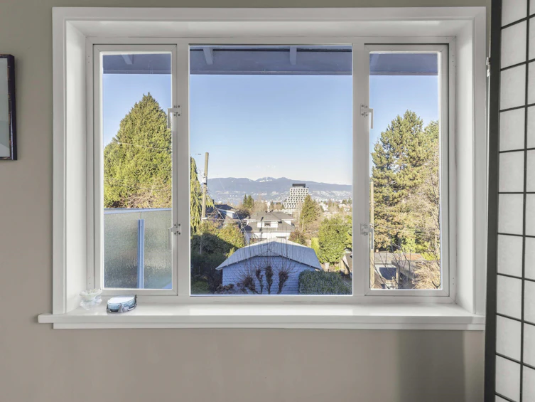 3719 W 13th Avenue, Vancouver, BC, V6R 2S7 - 5