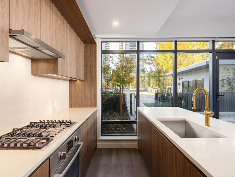 106-5987 Wilson Avenue, Burnaby, BC, V5H 0L7 - 8