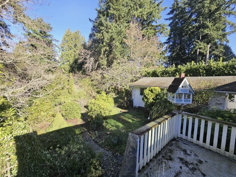 12645 27a Avenue, Surrey, BC, V4A 2N4 - 8