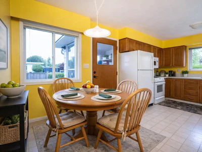 5086 12 Avenue - 4