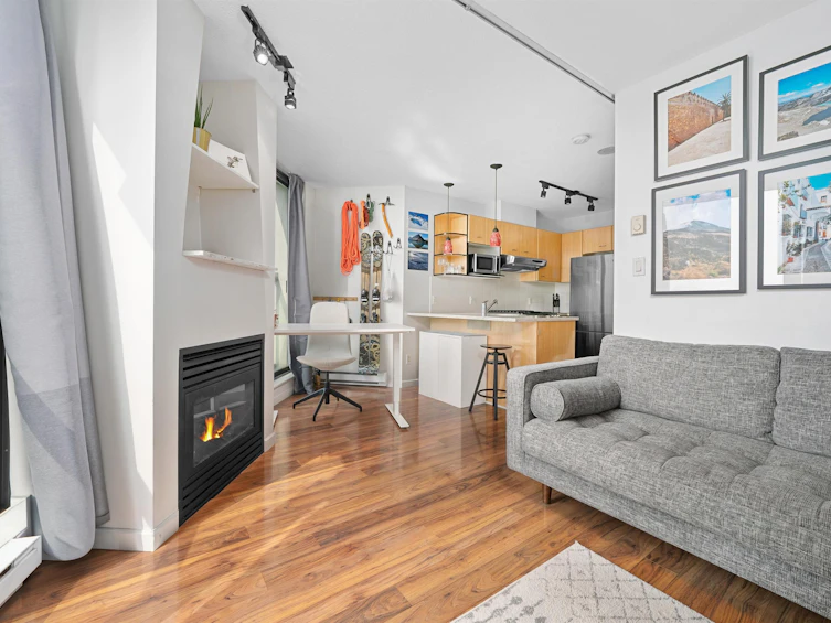 603-501 Pacific Street, Vancouver, BC, V6Z 2X6 - 4