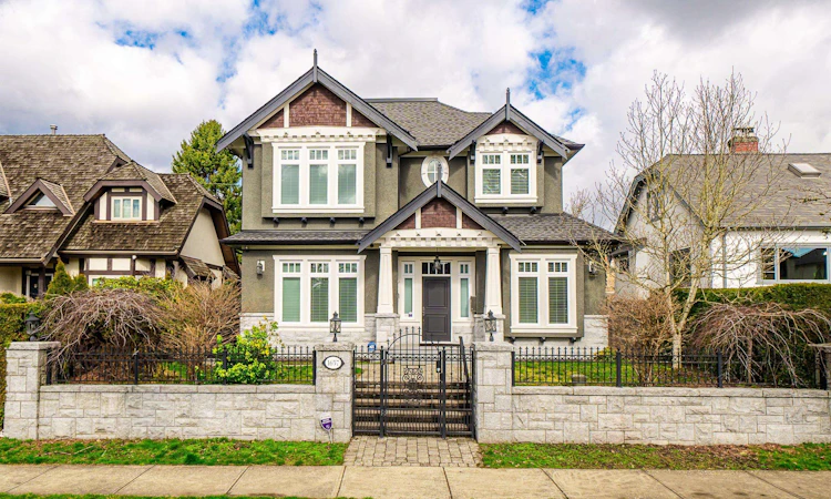 1657 W 58th Avenue