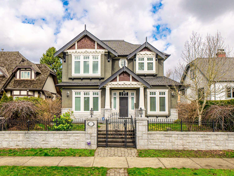 1657 W 58th Avenue, Vancouver, BC, V6P 1W8