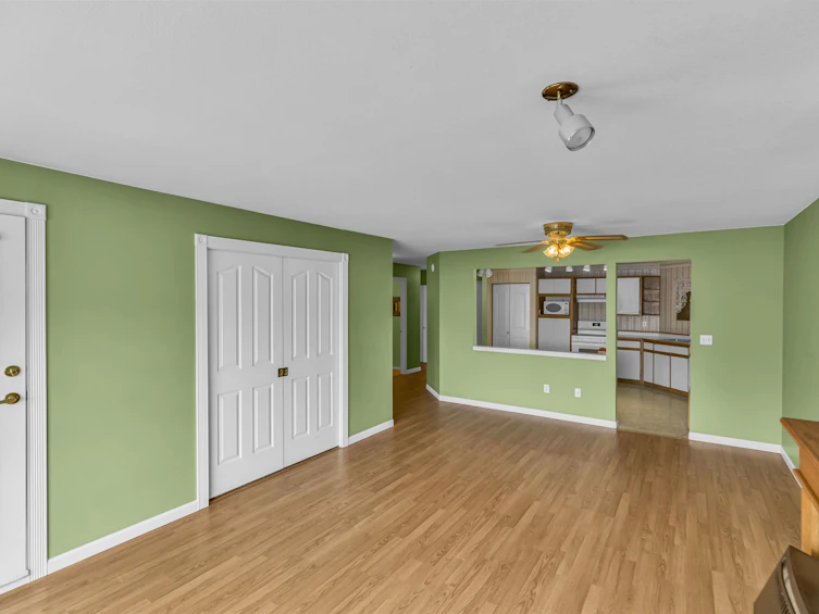 204-45660 Knight Road, Chilliwack, BC, V2R 2X4 - 10