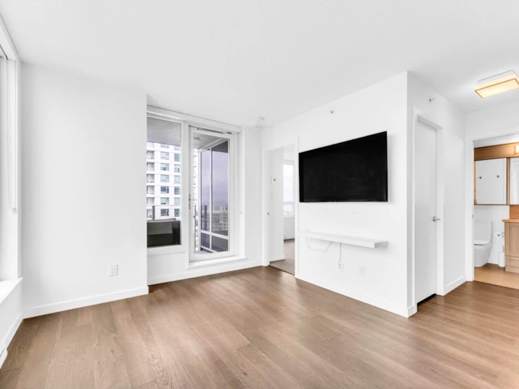 2502-5665 Boundary Road, Vancouver, BC, V5R 0E4 - 3