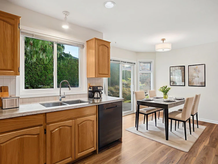 1-12923 17 Avenue, Surrey, BC, V4A 8T2 - 10