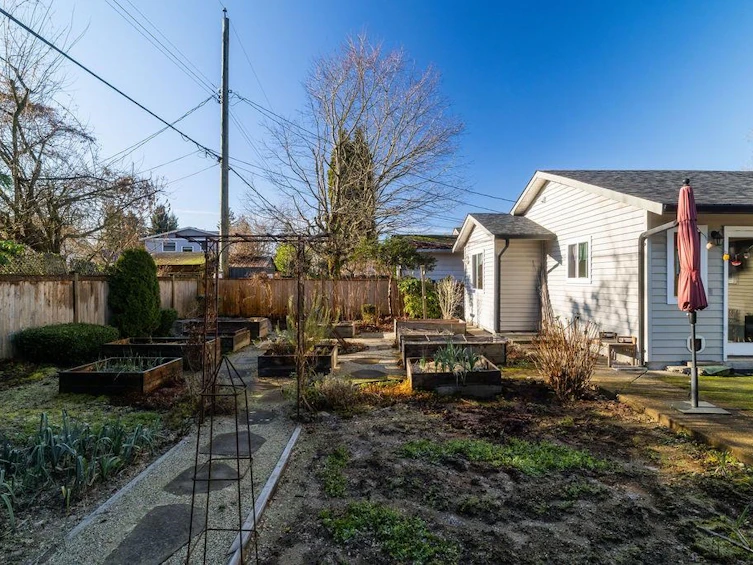 1315 W 15th Street, North Vancouver, BC, V7P 1N1 - 25