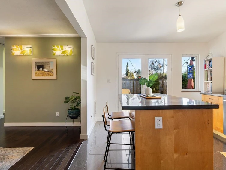 1315 W 15th Street, North Vancouver, BC, V7P 1N1 - 13